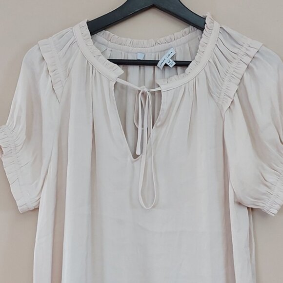 Naked Zebra blouse with tie front closure ruffle detail on the sleeve and collar - Picture 5 of 7